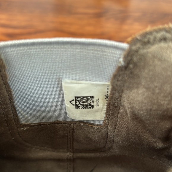 Toms taupe/grey and silver Chelsea boots sz 8 - Picture 5 of 7
